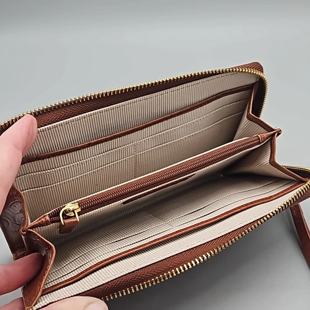Margot New York Tooled Leather Wallet - Picture 6 of 11